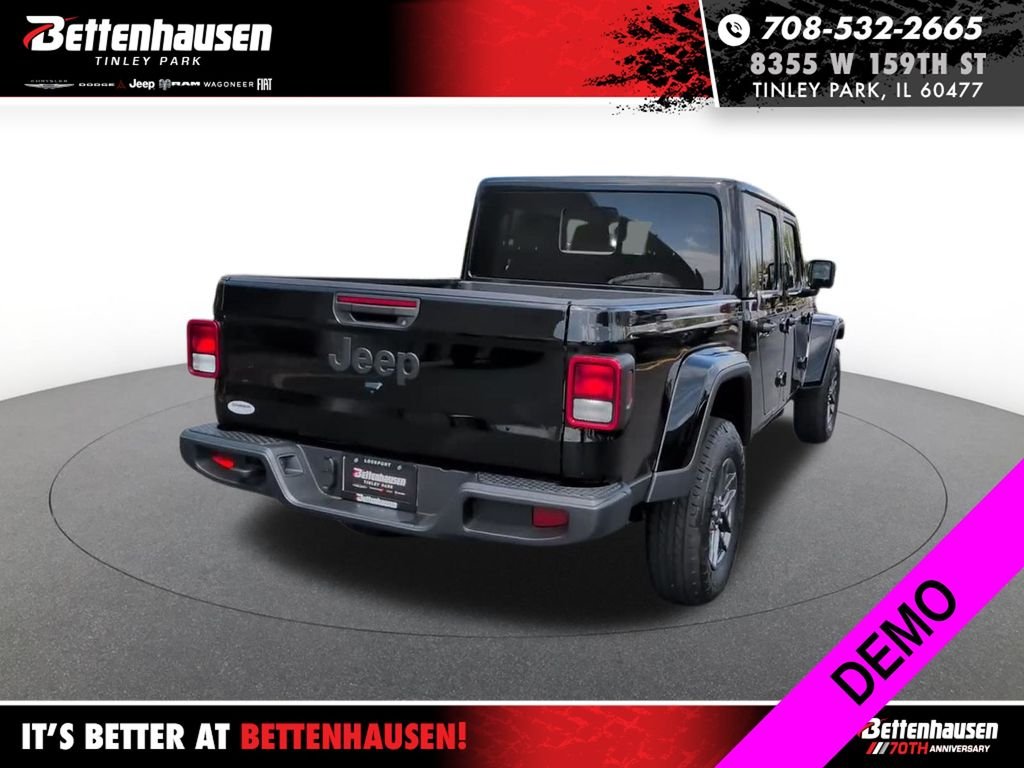 New 2026 Black Clear-Coat Exterior Paint Jeep Sport S image 9