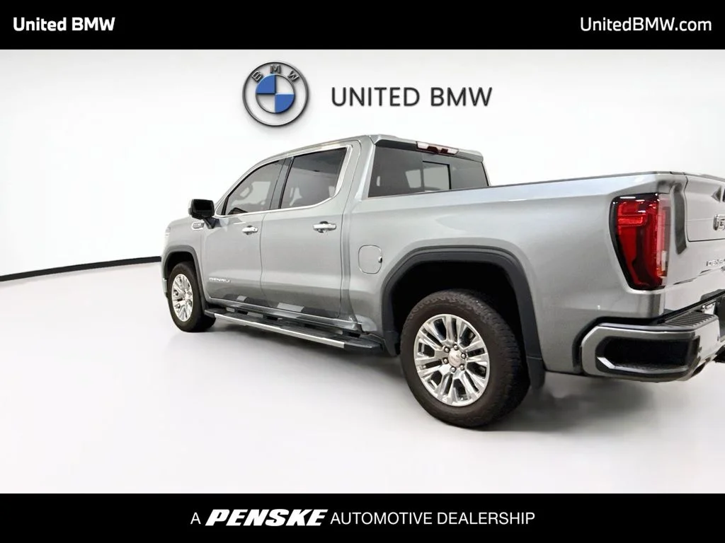 Used 2025 Sterling Metallic GMC Denali image 7