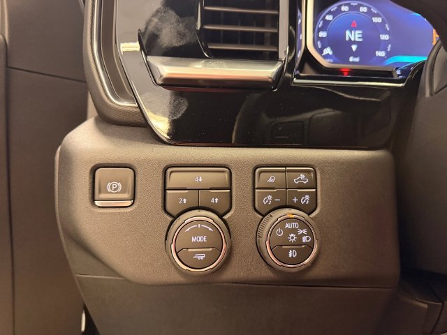 New 2026 Sterling Gray Metallic Chevrolet LT image 28