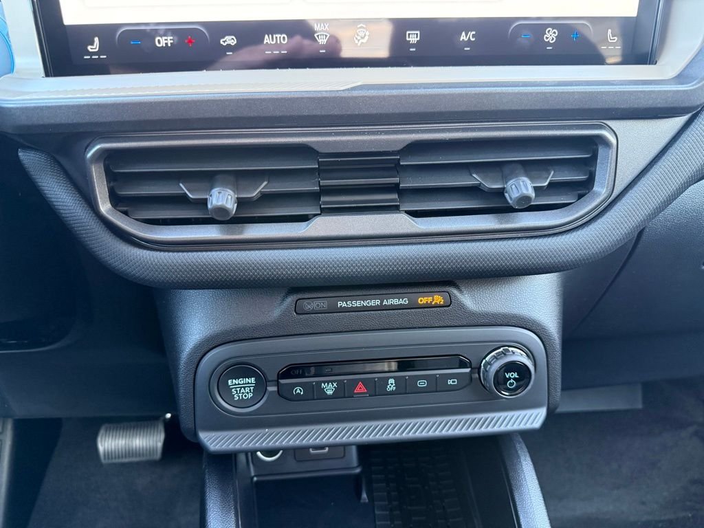 New 2025 Velocity Blue Metallic Ford Big Bend® image 29