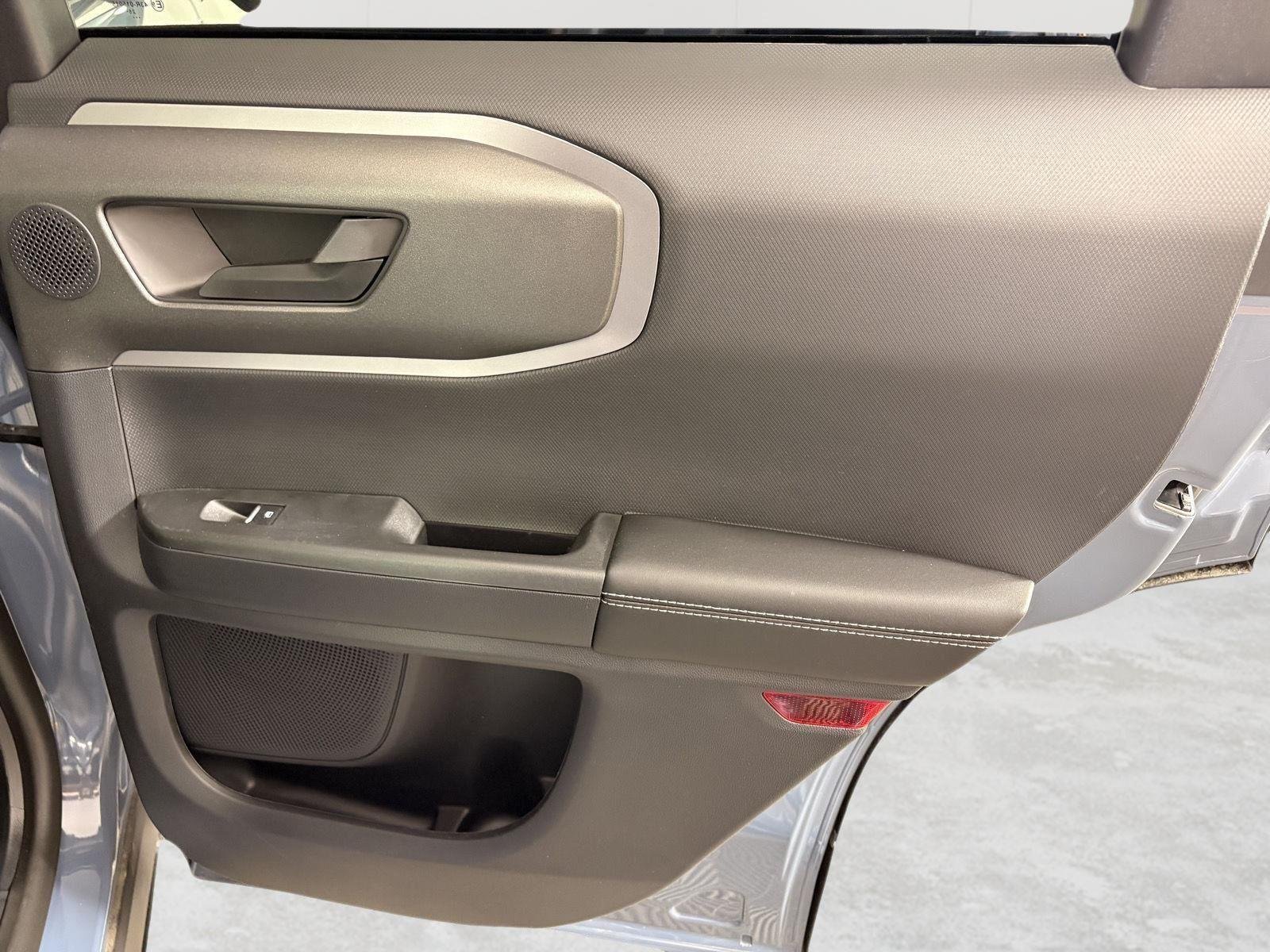 Used 2026 Azure Gray Metallic Tri-Coat Ford Outer Banks image 21