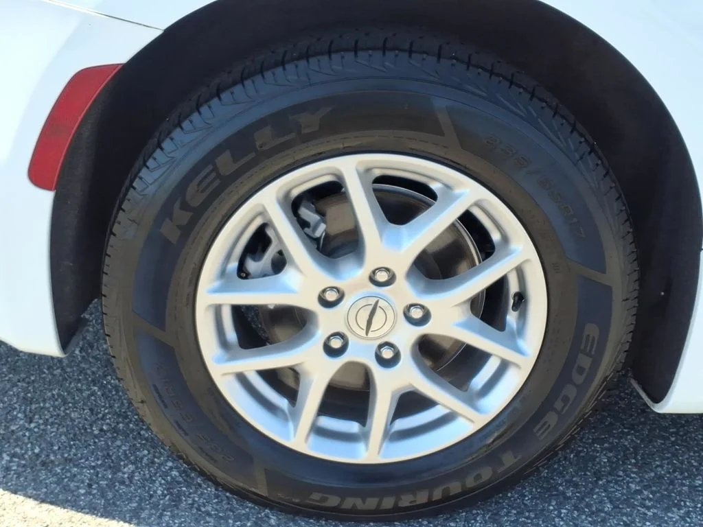 Used 2023 White Chrysler Touring L image 30