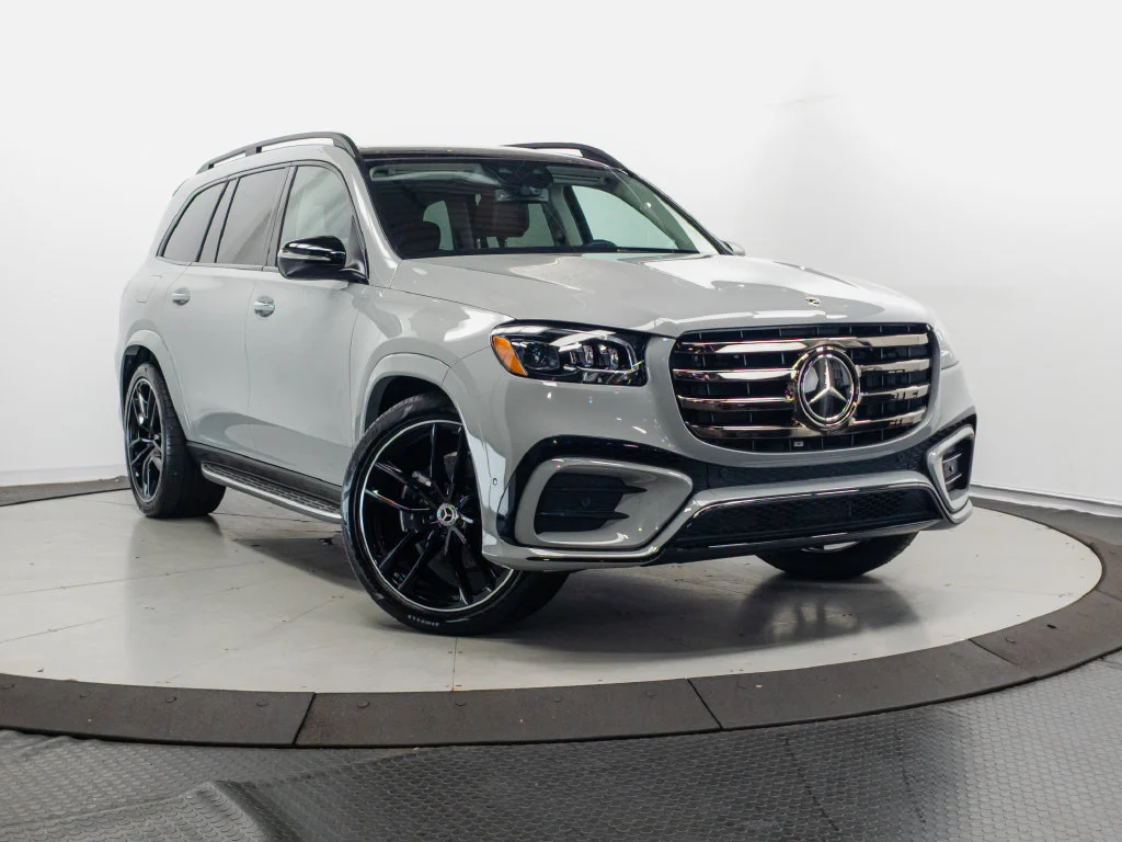 Certified Used 2024 MANUFAKTUR Alpine Gray Mercedes-Benz GLS 580 image 1