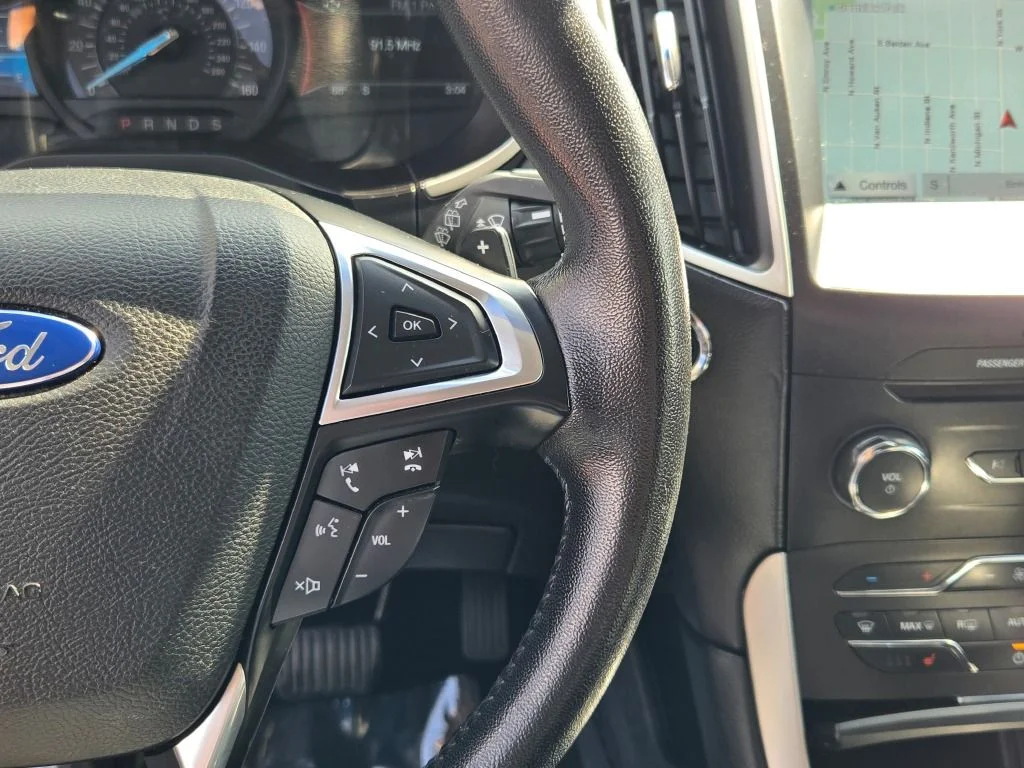 Used 2016 Blue Ford SEL image 28