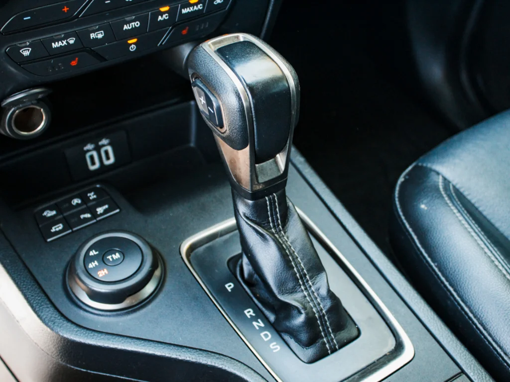 Used 2019 Orange Ford LARIAT image 23