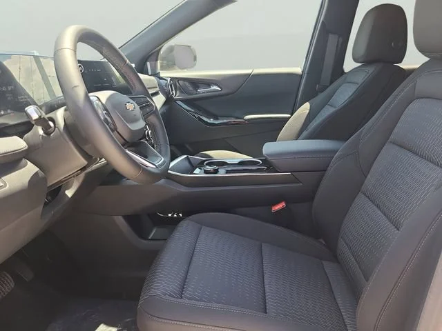 New 2026 Summit White Chevrolet LT image 18