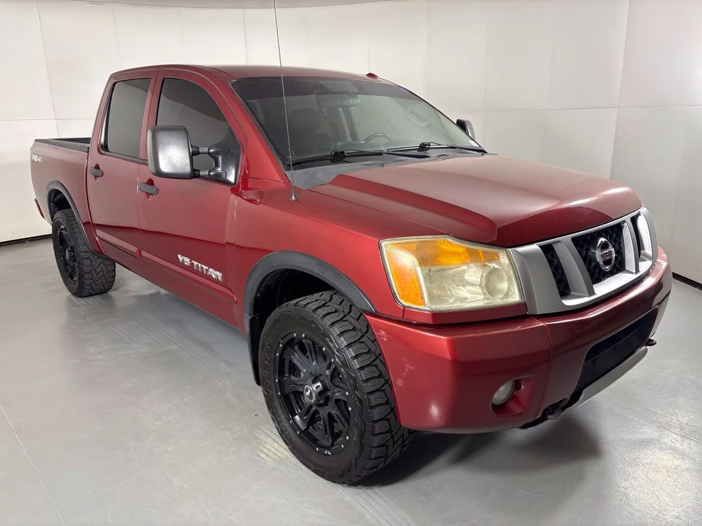 Used 2013 Red Nissan PRO-4X image 2