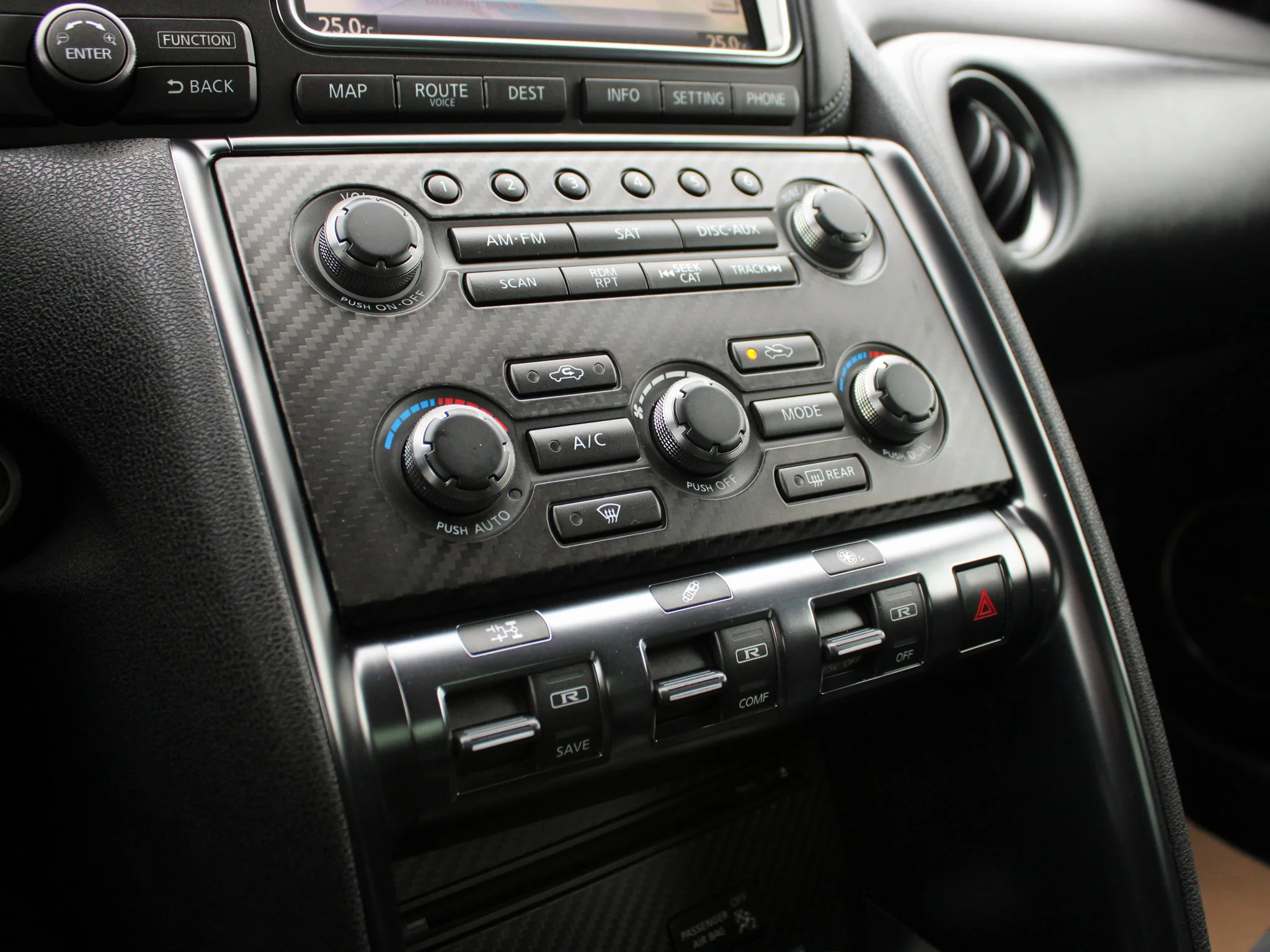 Used 2013 Dark grey Nissan Premium * 545 HP | AWD | BOSE | Heated Seats | Brembo | Navigation | No Accidents image 30