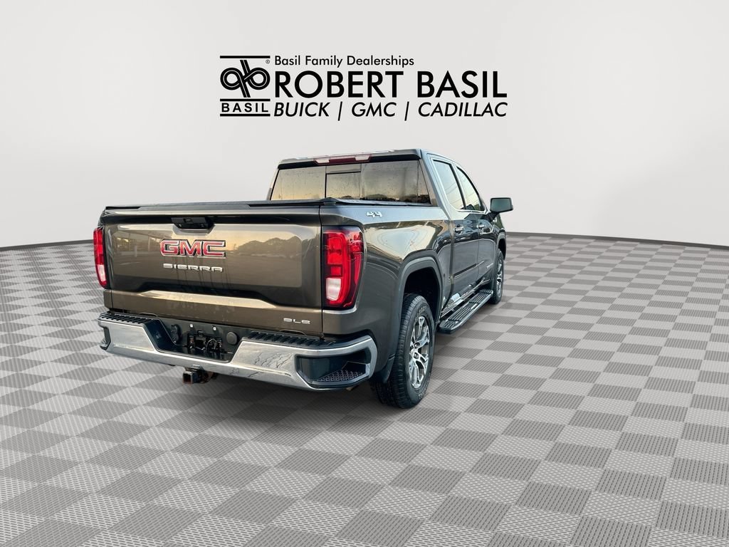 Used 2019 SMOKEY QUARTZ METALLIC GMC SLE image 8