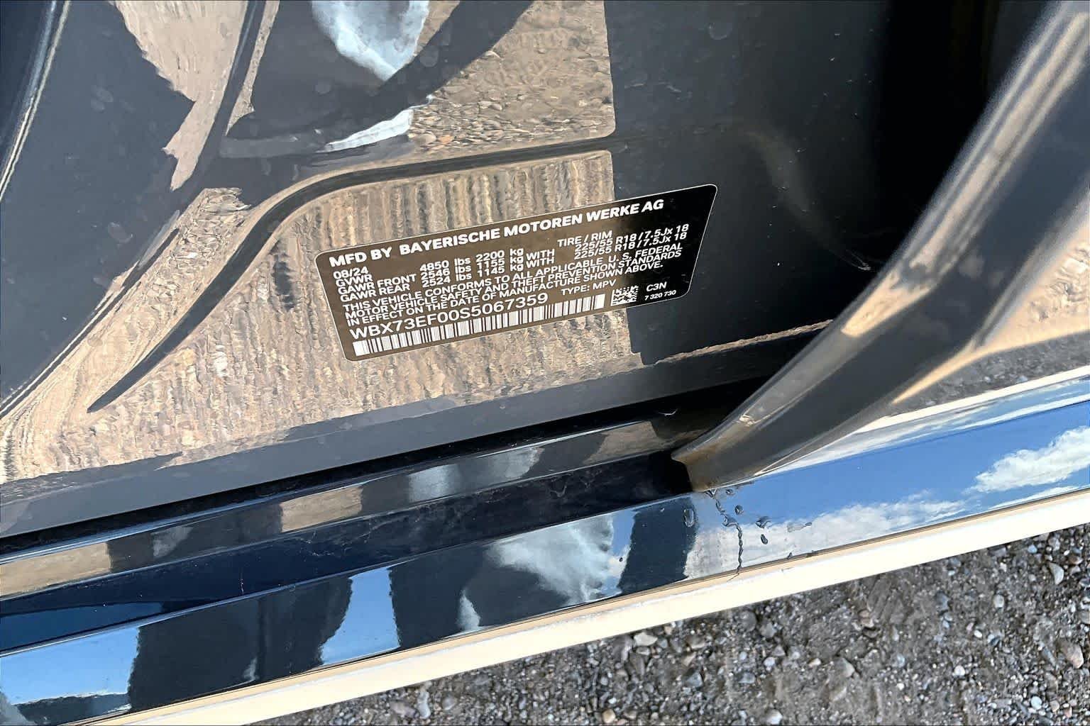 Certified Used 2025 Storm Bay Metallic BMW xDrive28i image 33