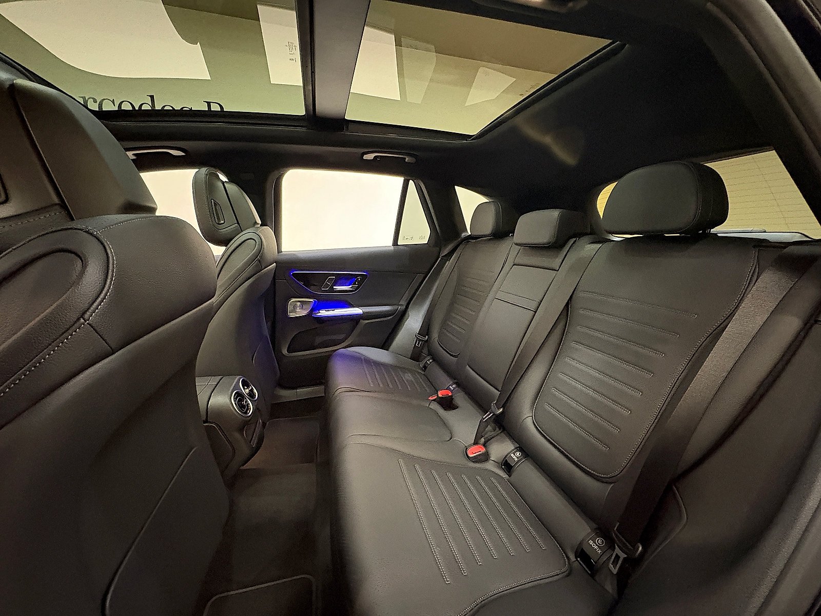 New 2026 Black Mercedes-Benz SUV image 42
