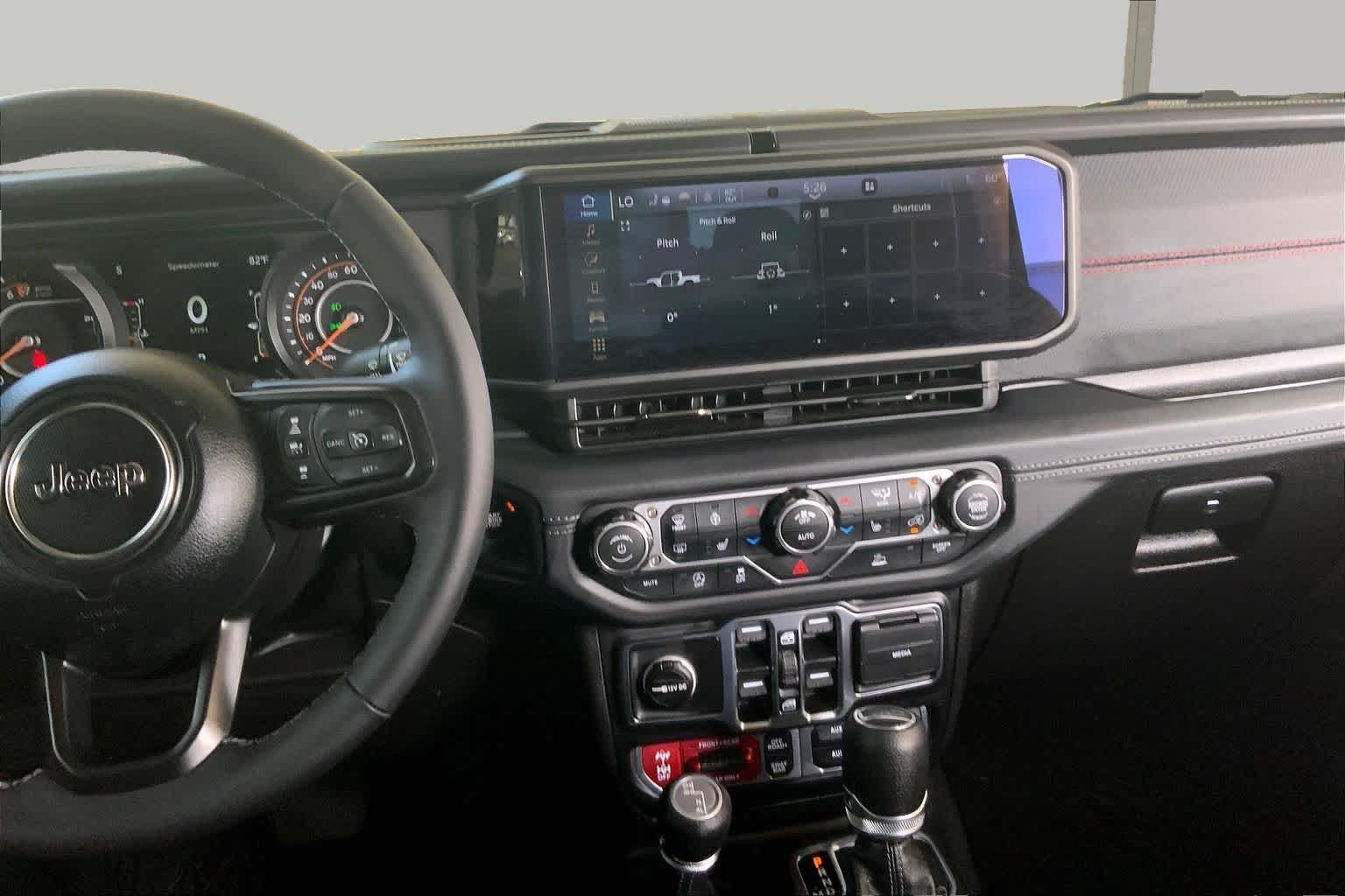 Used 2025 41 Jeep Rubicon image 7