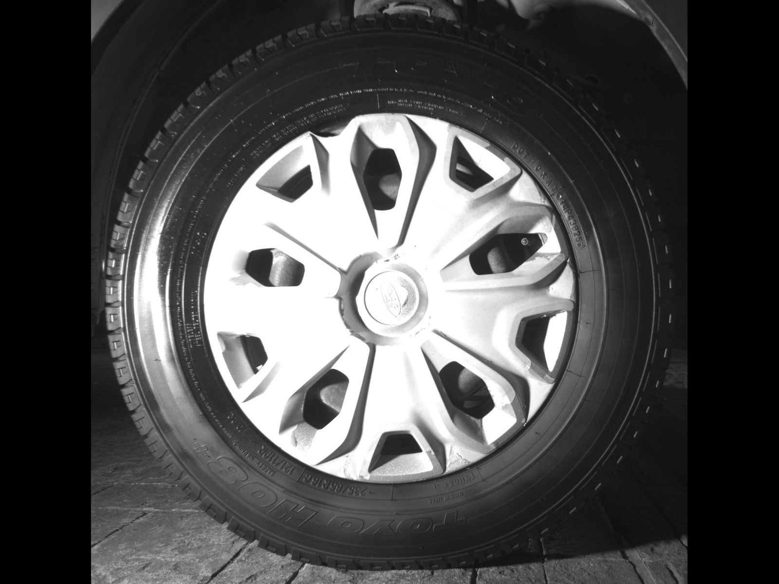 Used 2016 White Ford XLT image 19
