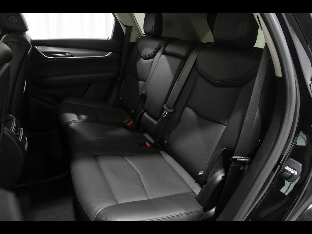 Used 2019 Stellar Black Metallic Cadillac Luxury image 21