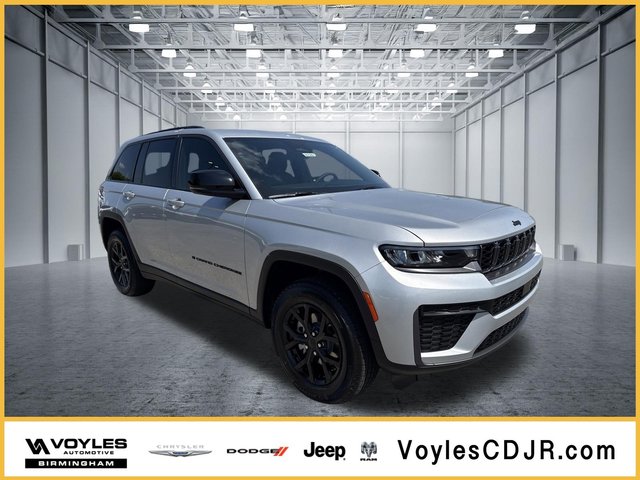 2026 Jeep Grand Cherokee Altitude