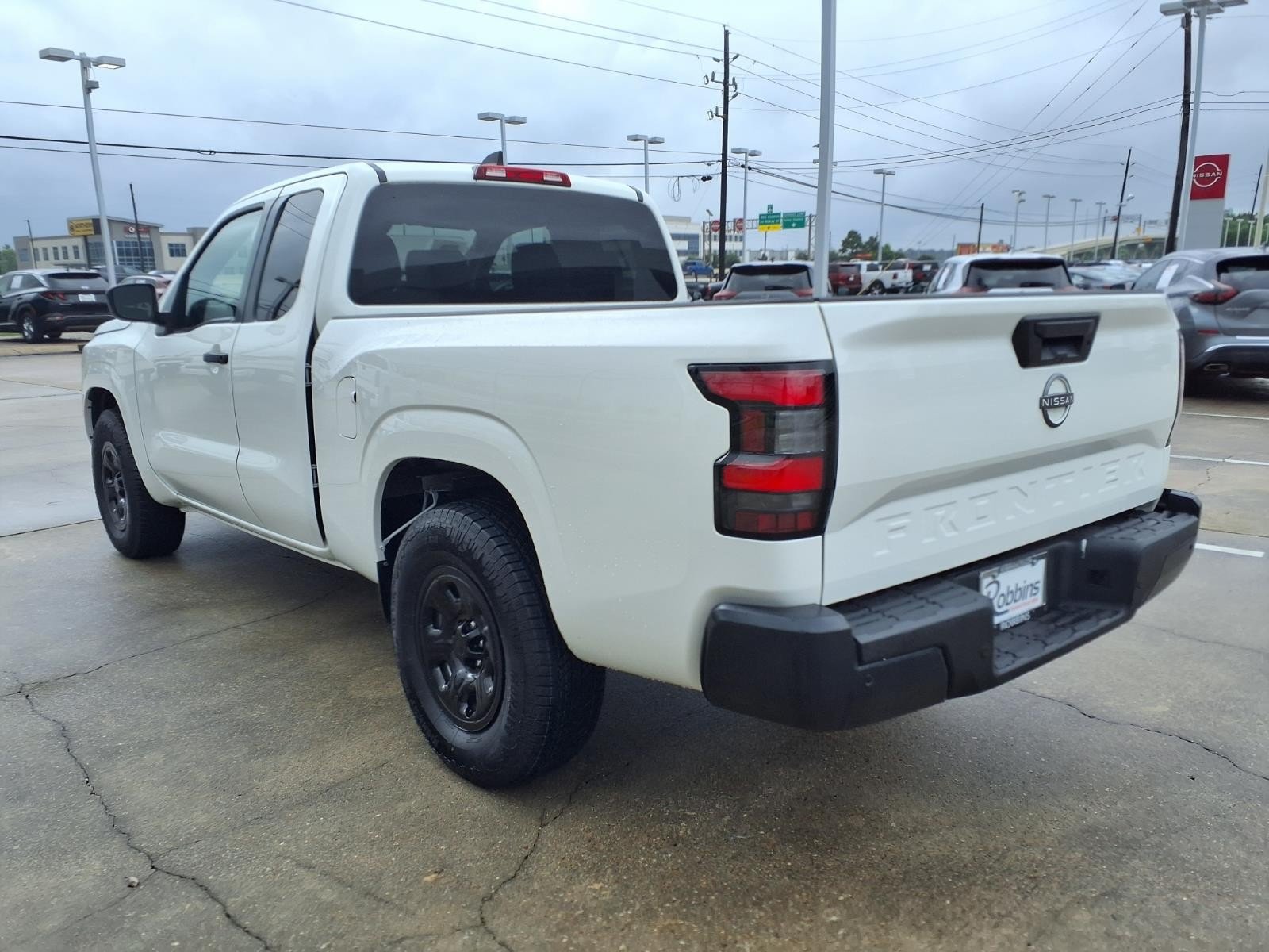 2024 Nissan Frontier S - 3