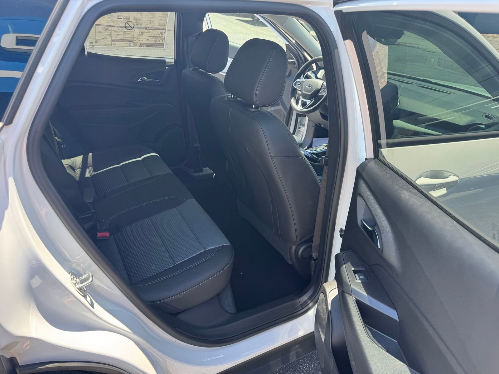 New 2026 Summit White Chevrolet LT image 22