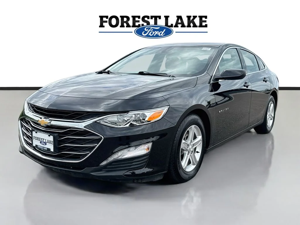 Certified Used 2024 Mosaic Black Metallic Chevrolet LT image 3
