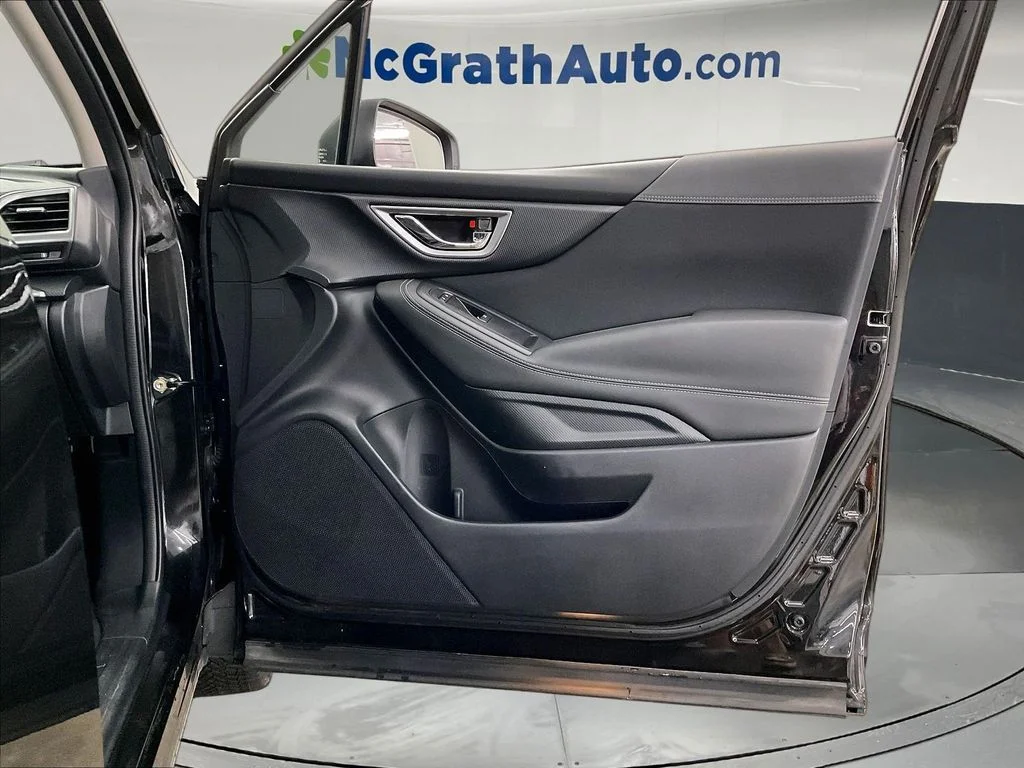 Used 2022 Black Subaru Premium image 28