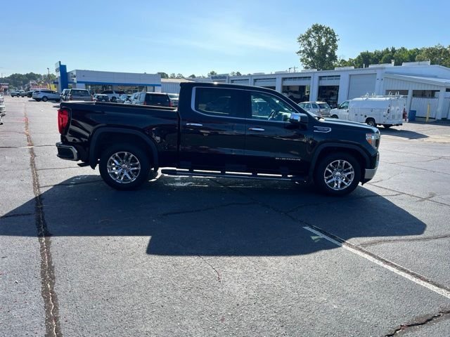 Used 2020 Black GMC SLT image 2