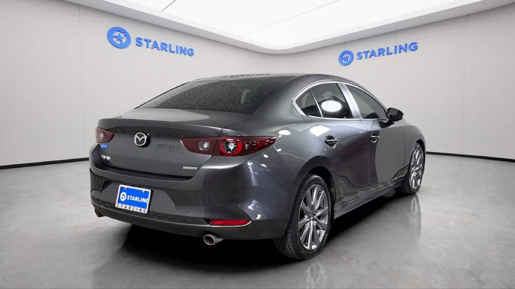 Used 2024 Gray Mazda 2.5 S Preferred image 8
