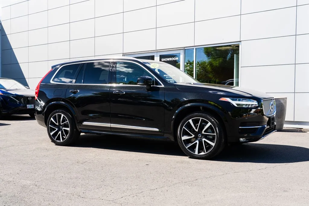 Used 2019 Black Volvo T6 Inscription image 30