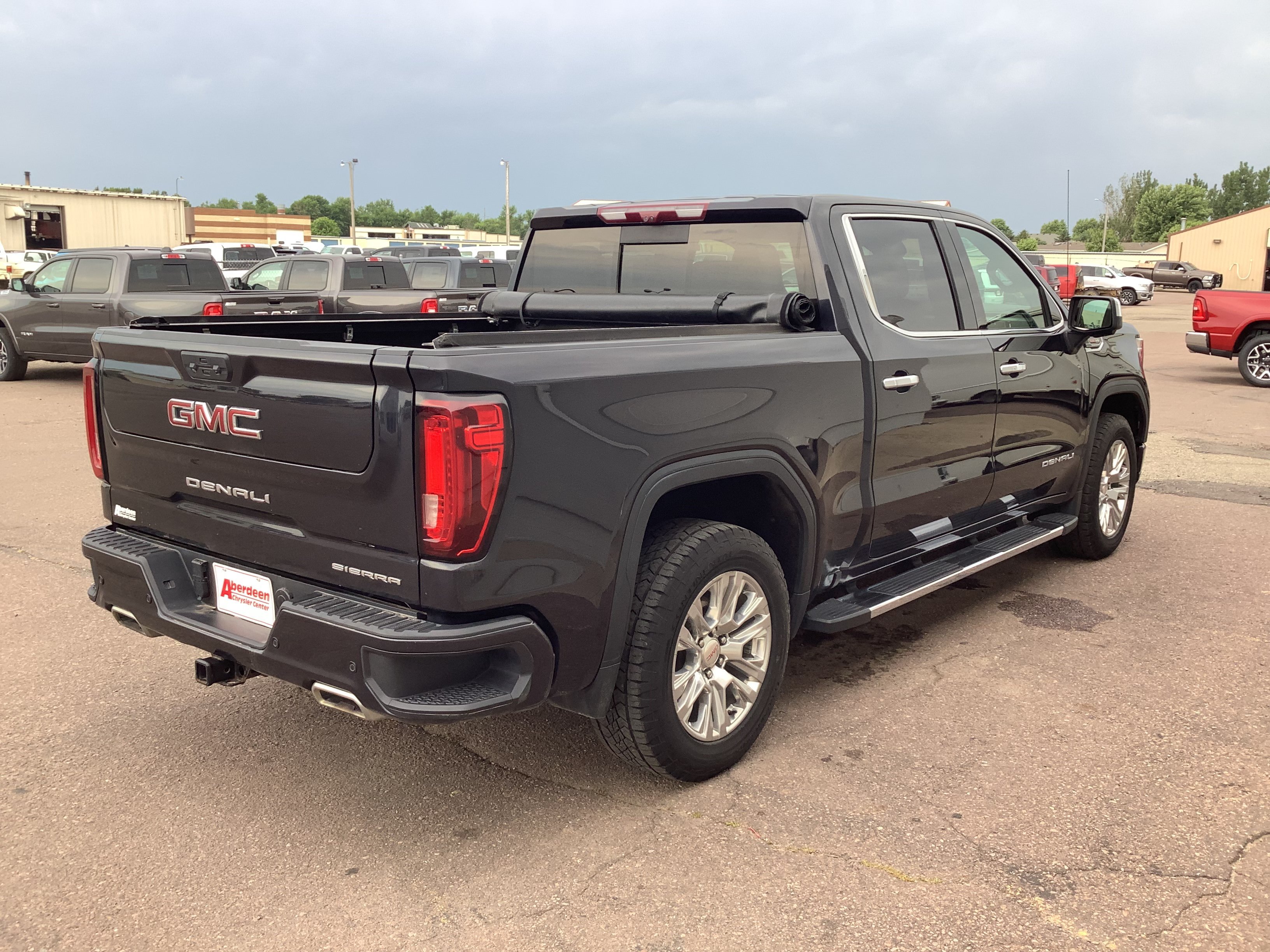 Used 2023 Silver GMC Denali image 4
