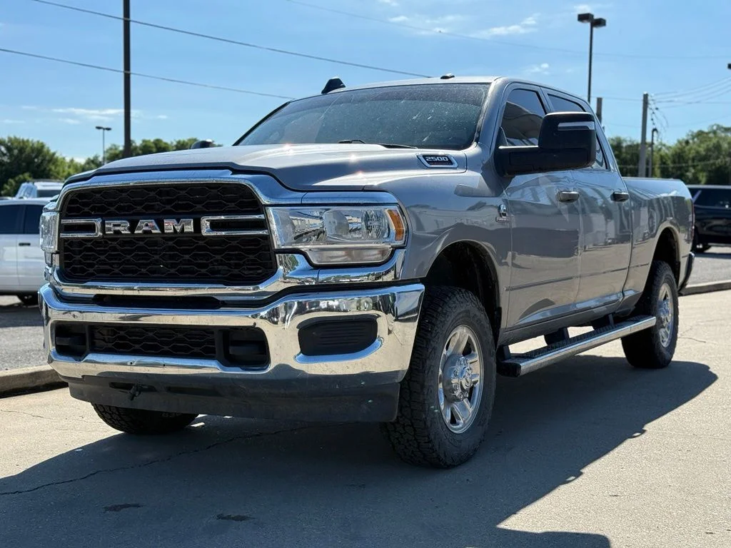 Used 2023 Silver Ram Tradesman image 2