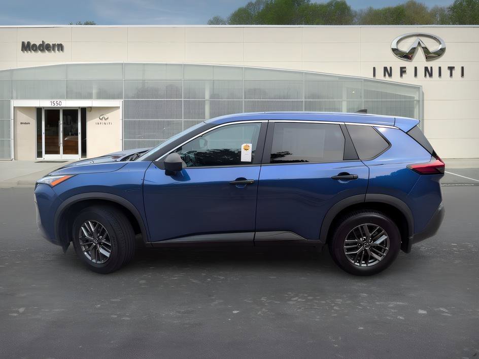 Used 2023 Caspian Blue Metallic Nissan S image 6