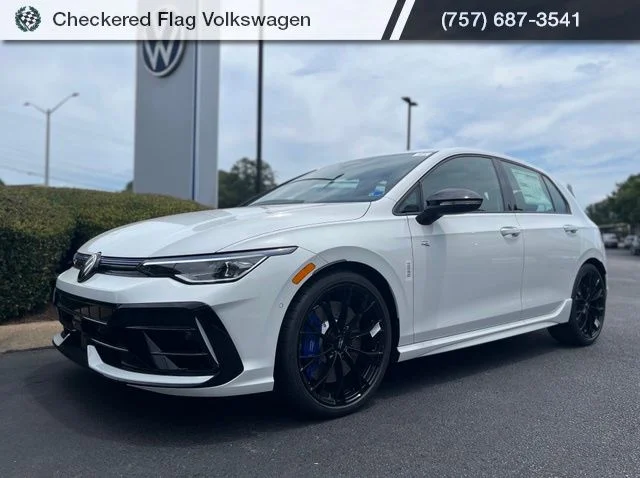 2026 Volkswagen Golf R Golf R 4-door DSG's photo
