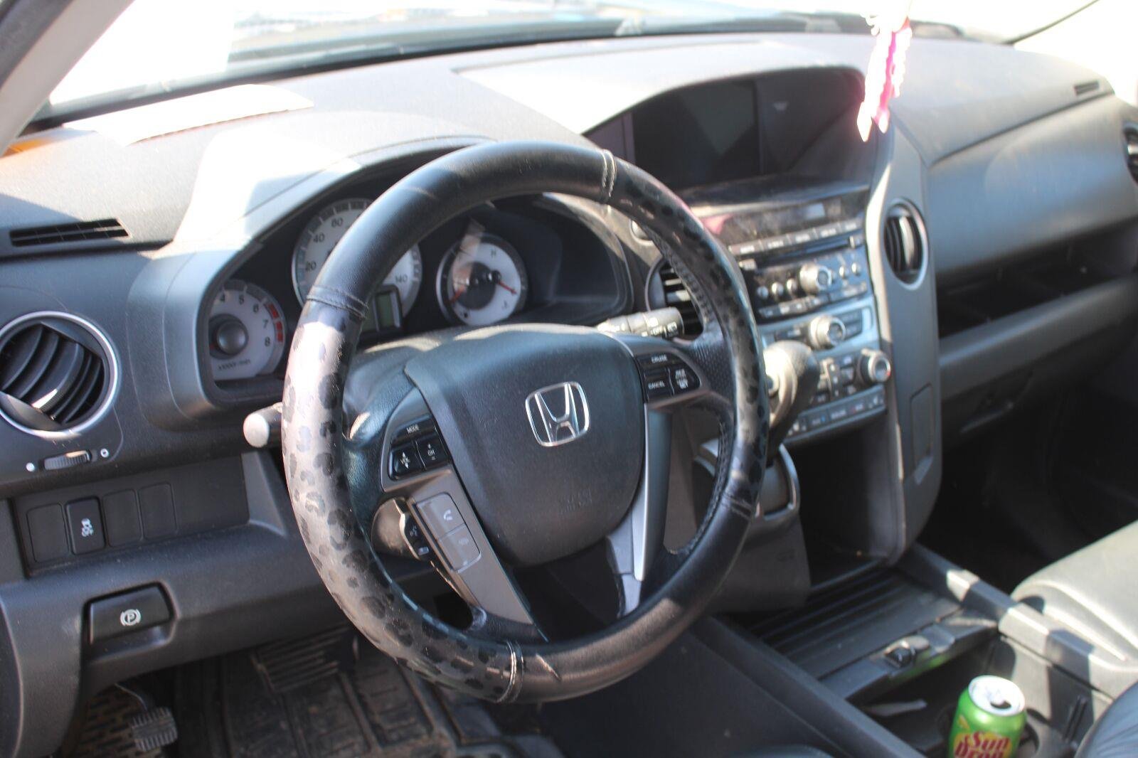Used 2014 Modern Steel Metallic Honda EX-L image 9