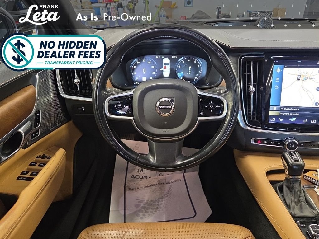 Used 2017 Magic Blue Metallic Volvo  image 19