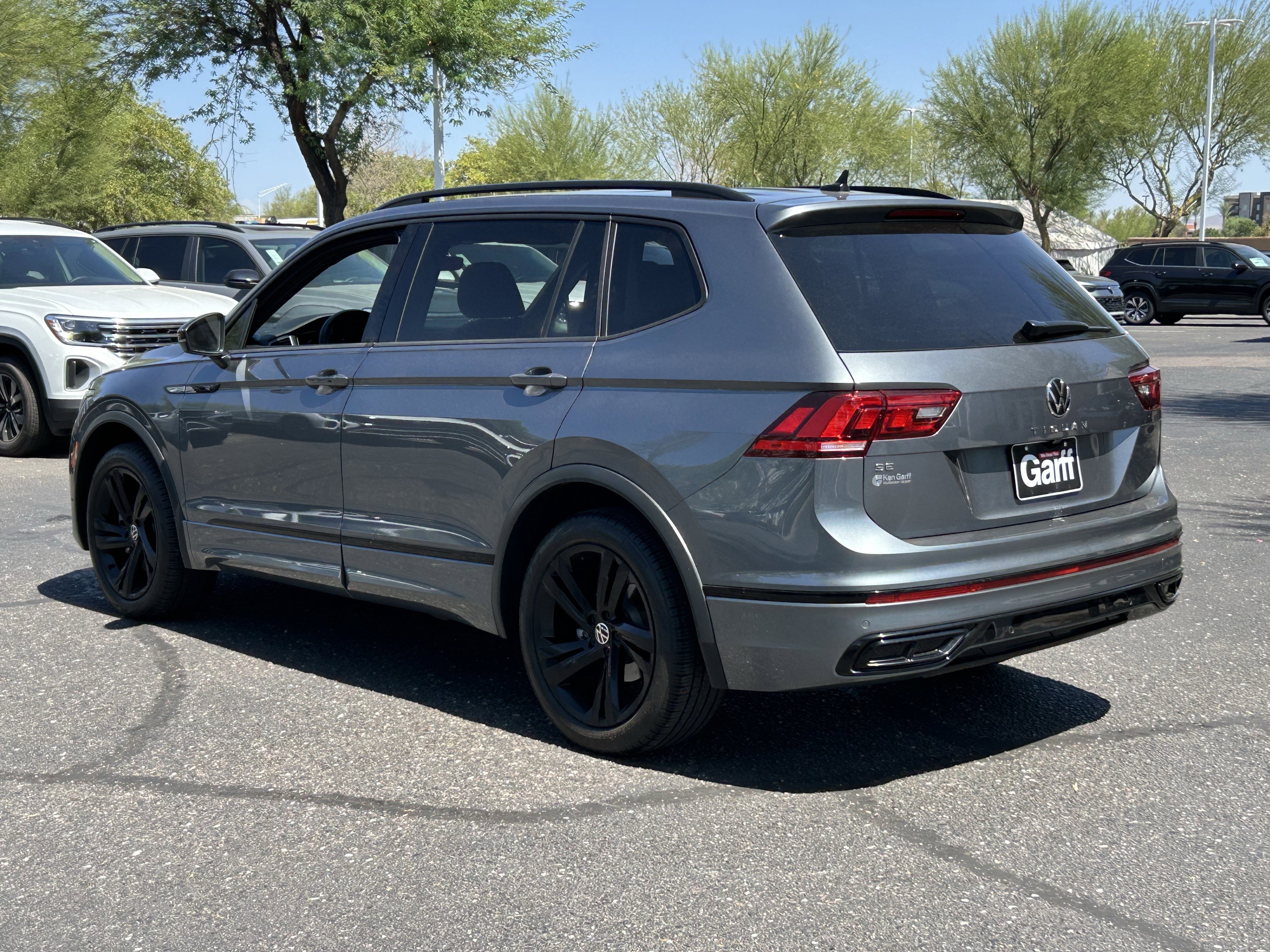 Used 2024 Platinum Gray Metallic Volkswagen SE R-Line Black image 3