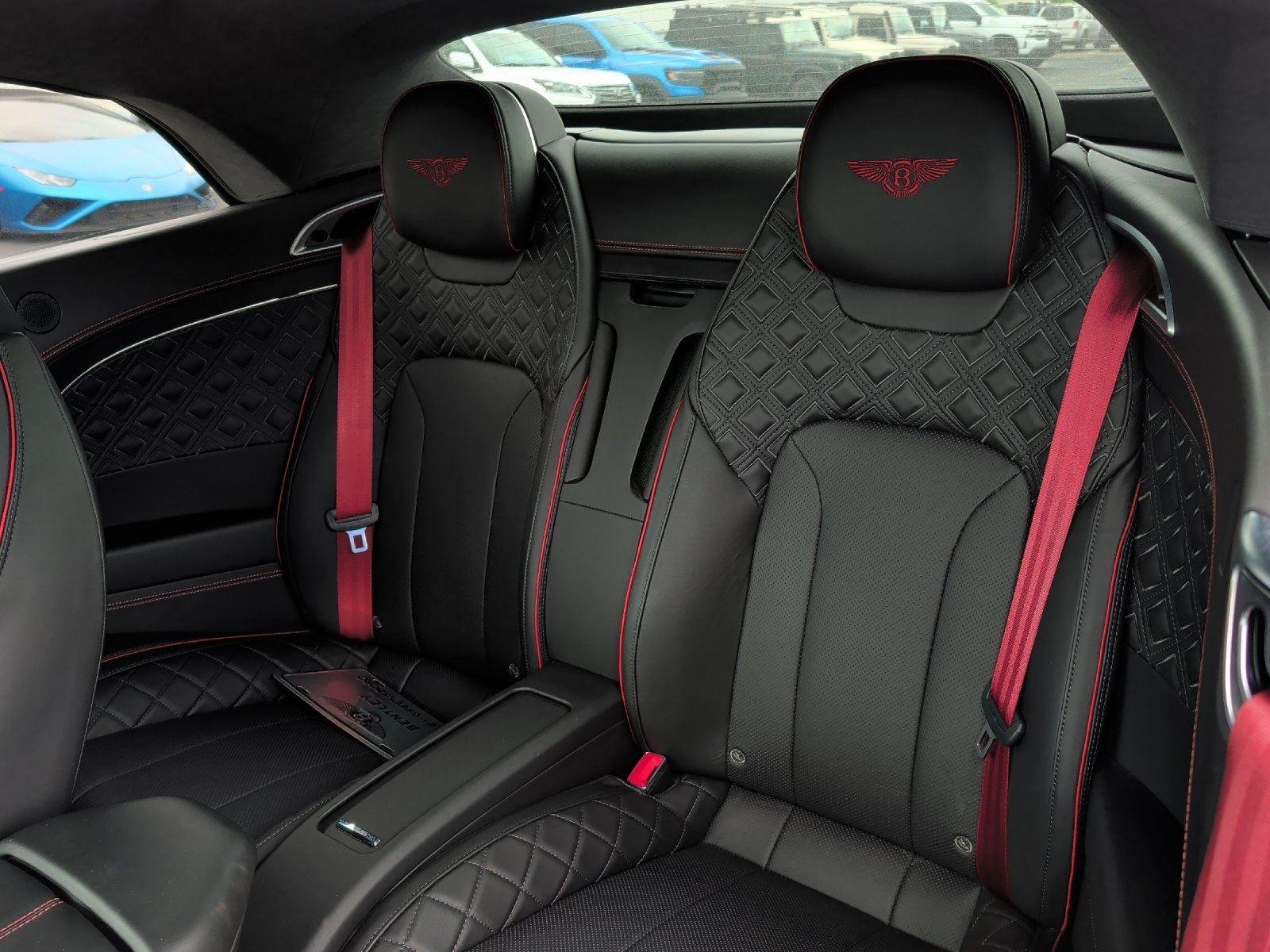Used 2021 Ghost White Pearlescent by Mulliner Bentley GT V8 image 12