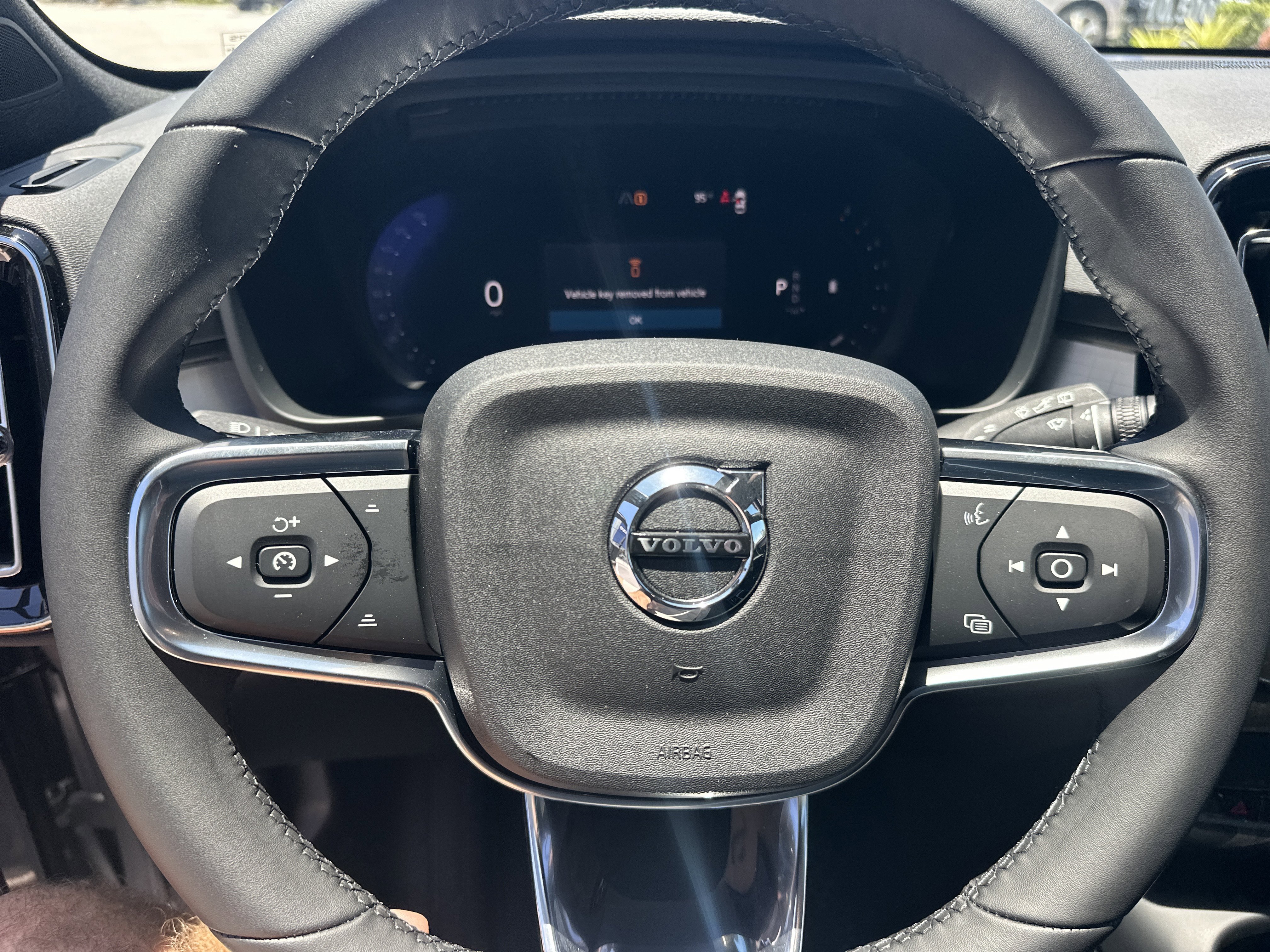 New 2026 Vapour Grey Volvo Ultra image 18