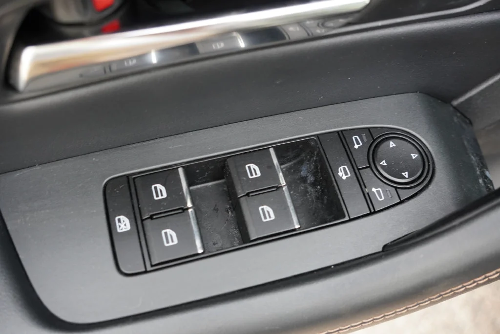 Used 2024 Gray Mazda Premium Plus AWD image 25