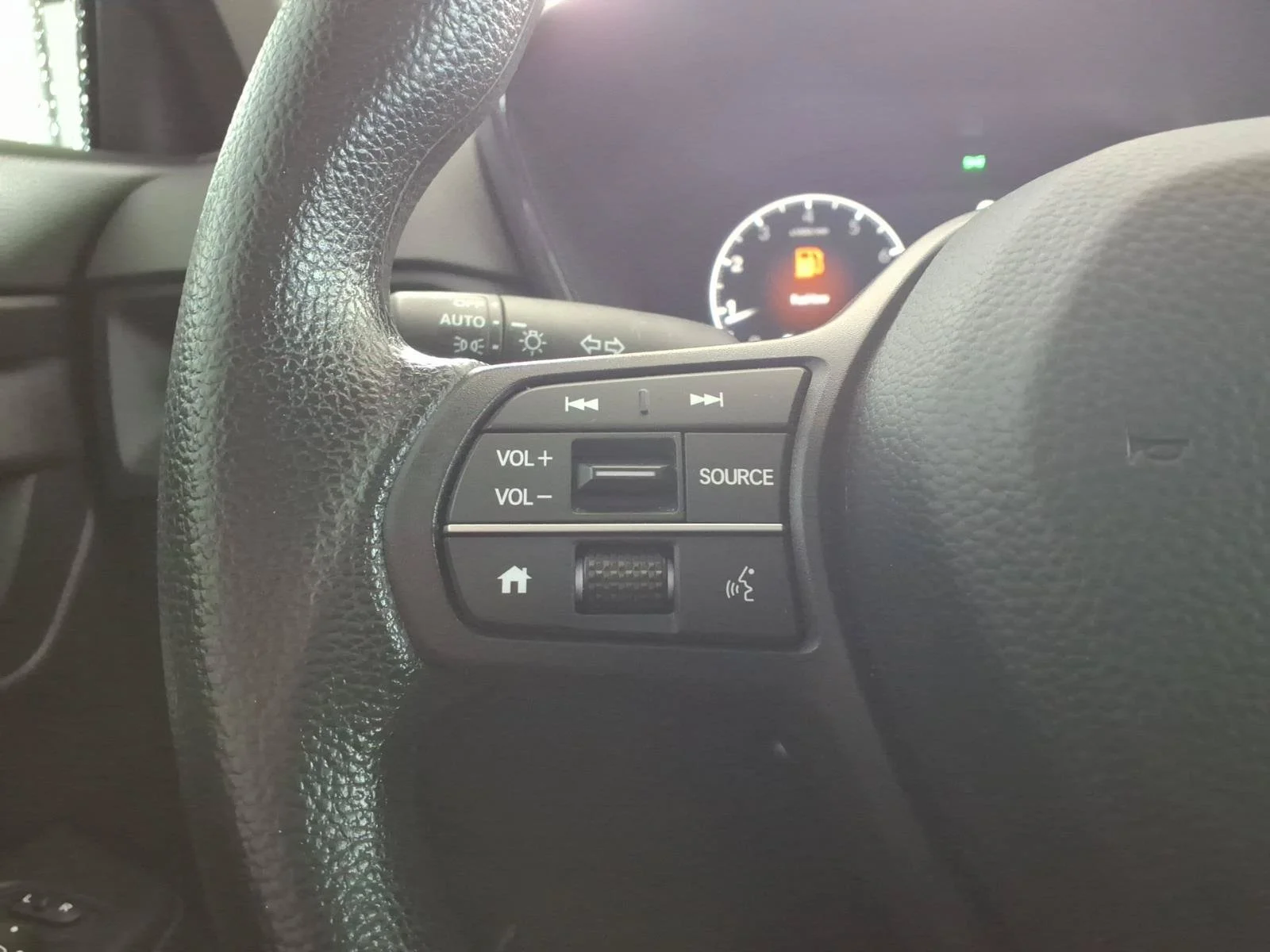 2024 Honda CR-V LX - Photo 27