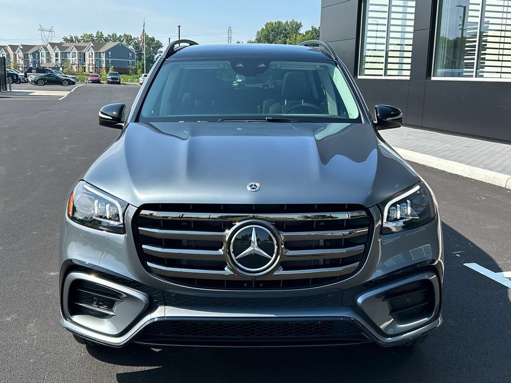 New 2026 Selenite Grey Metallic Mercedes-Benz GLS 450 image 42