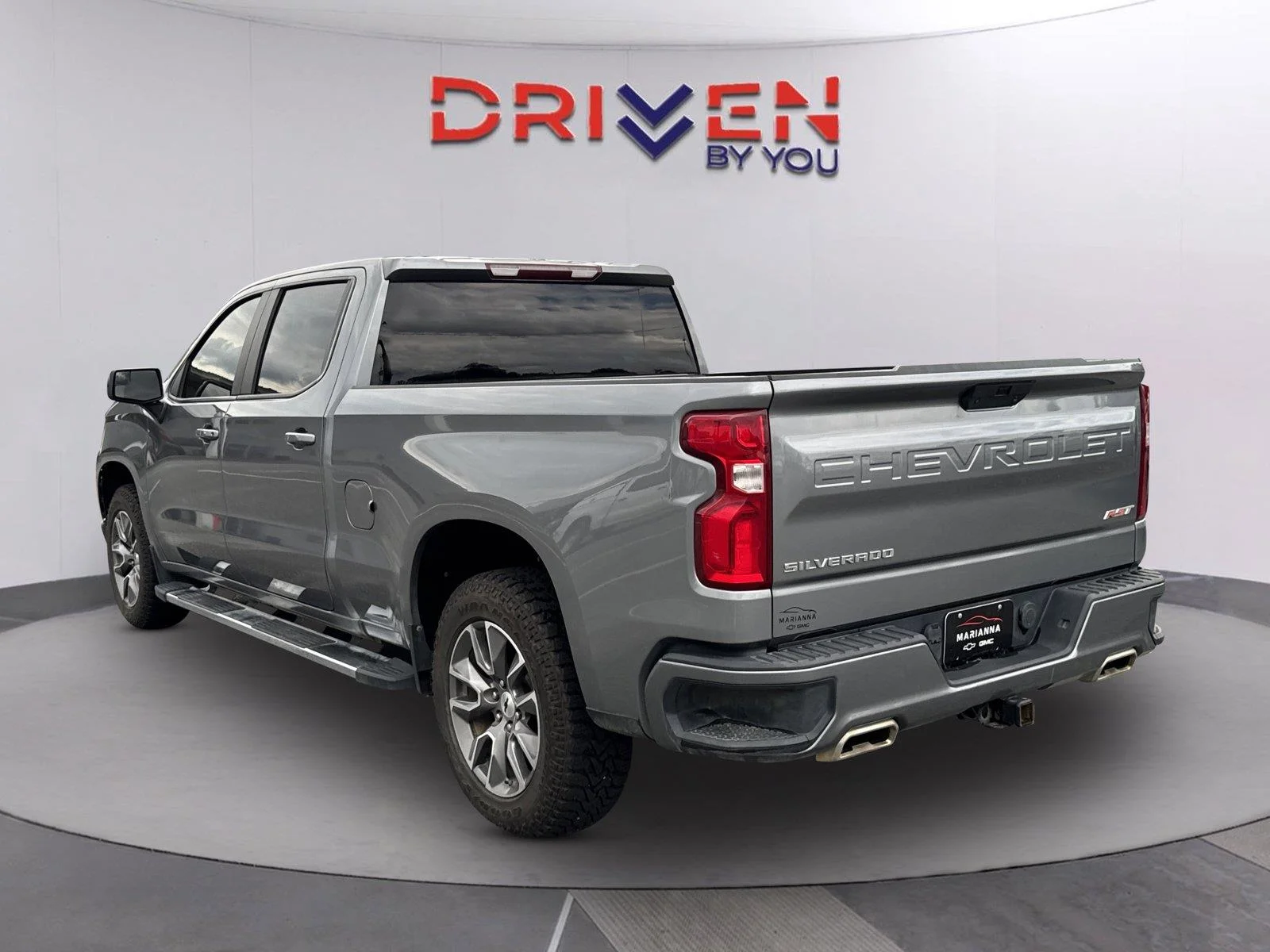 Used 2021 SATIN STEEL METALLIC Chevrolet RST image 5