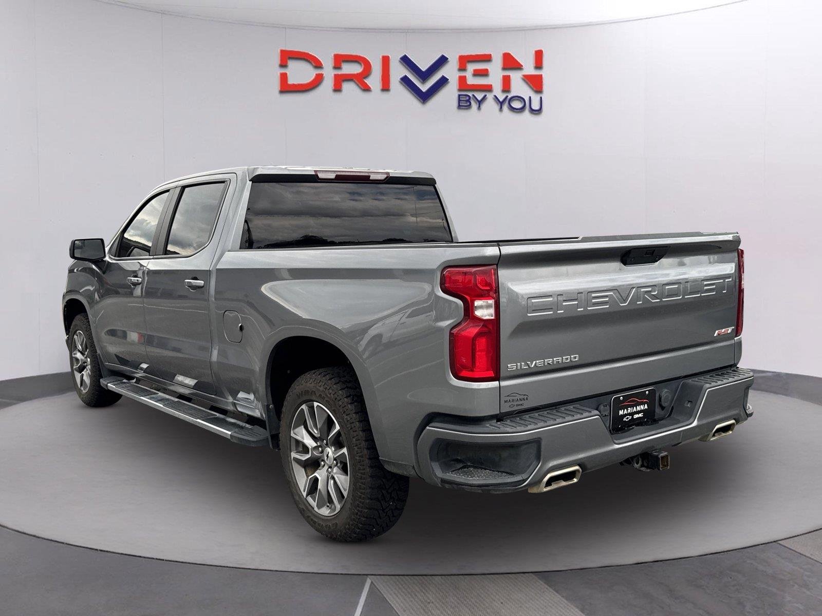 Used 2021 SATIN STEEL METALLIC Chevrolet RST image 5