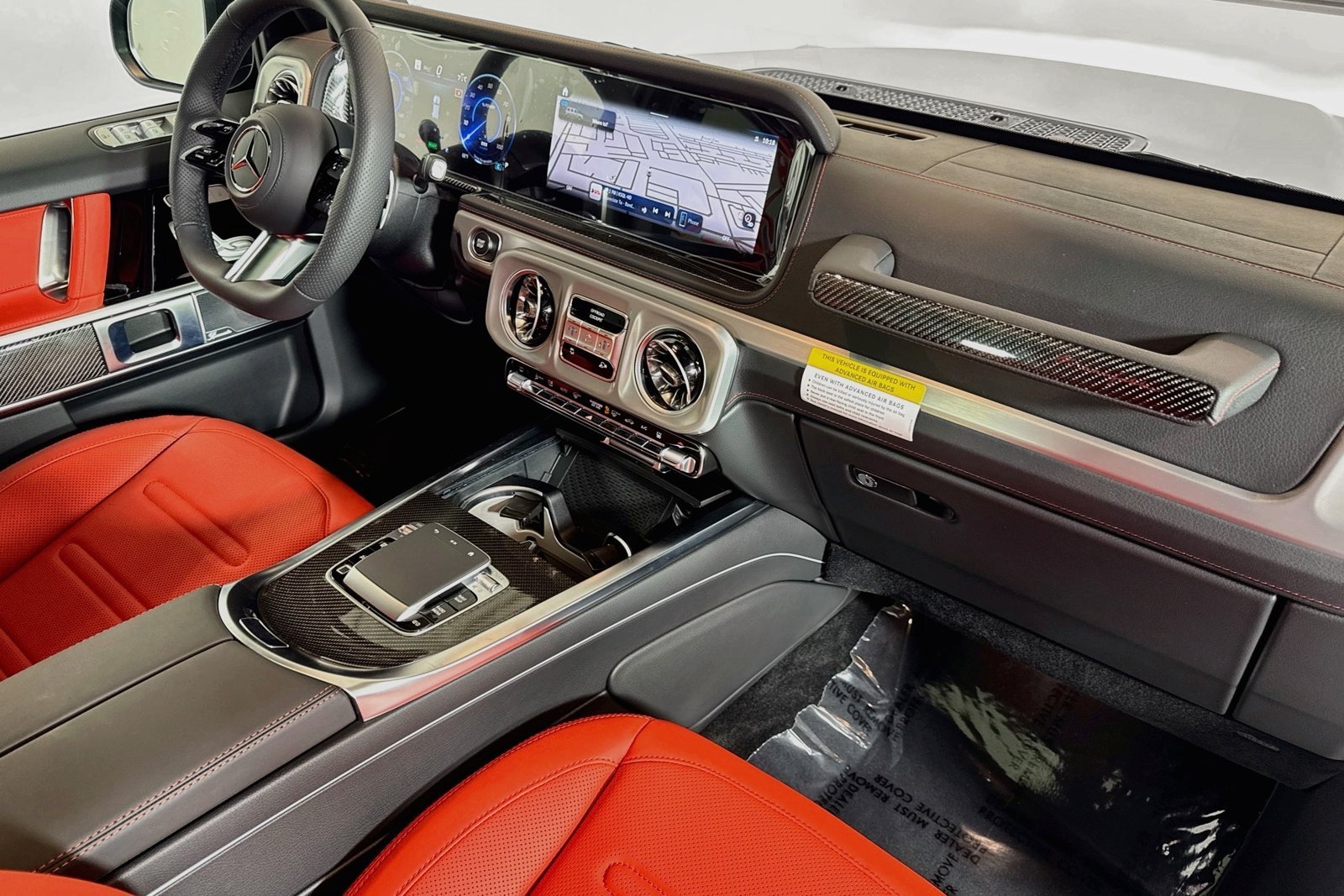 New 2027 MANUFAKTUR Night Black Magno Mercedes-Benz G 580e image 27