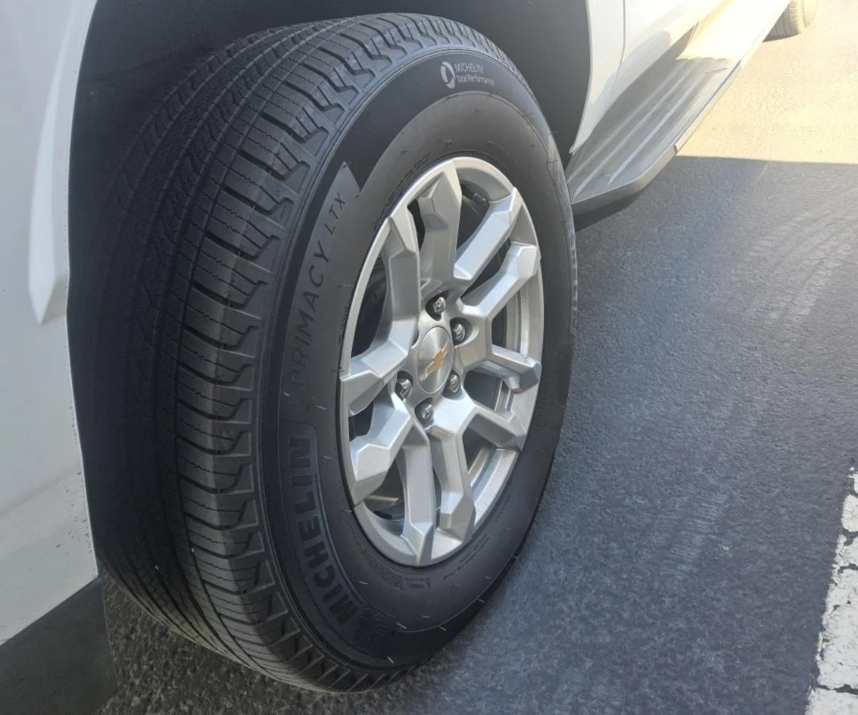 Used 2026 Summit White Chevrolet LS image 24