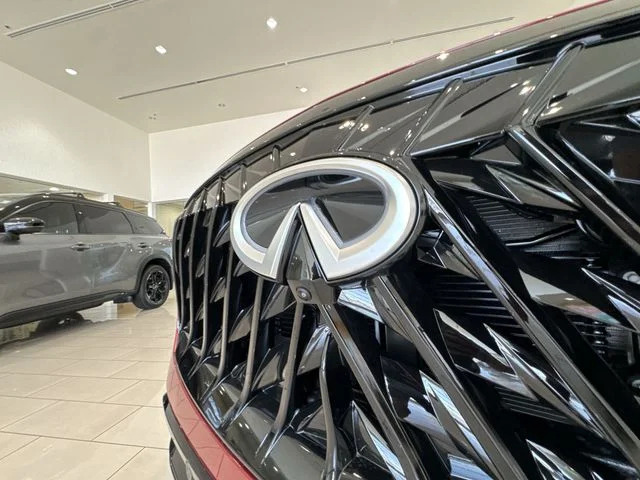 New 2027 Red INFINITI AUTOGRAPH image 32