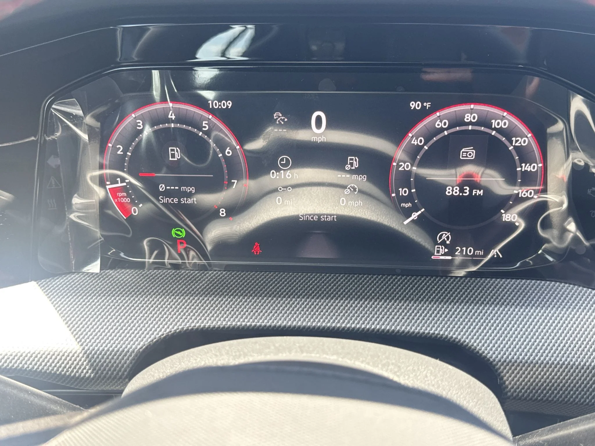 New 2026 Moonstone Gray Volkswagen SE image 21