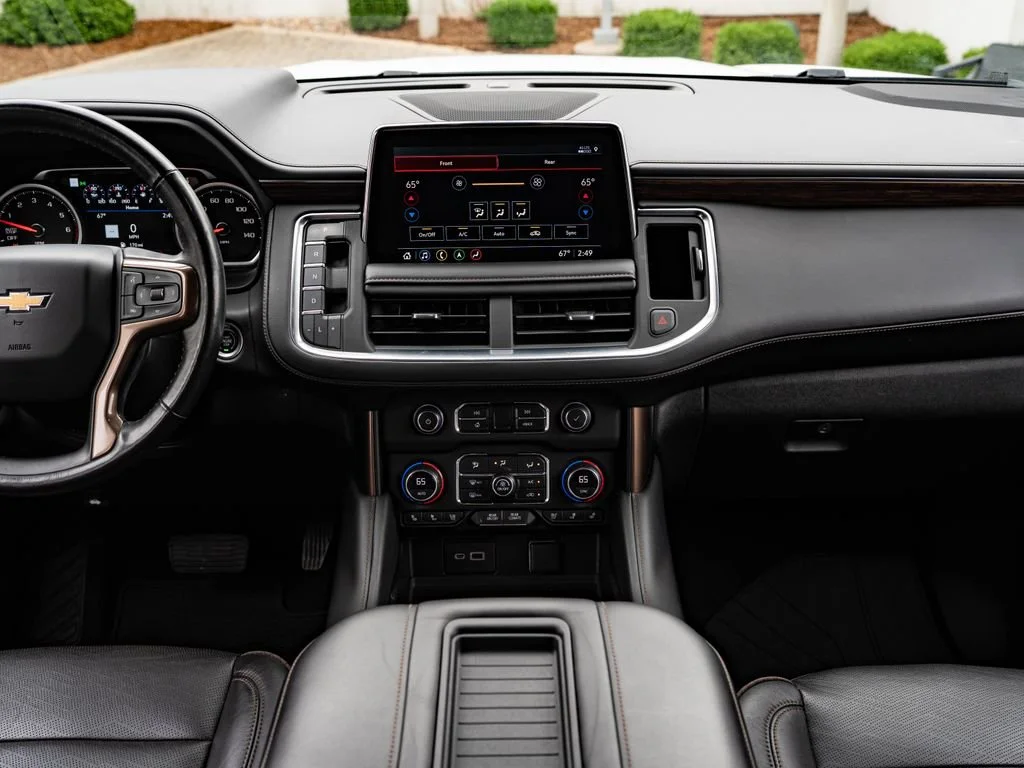 Used 2021 Summit White Chevrolet High Country image 35
