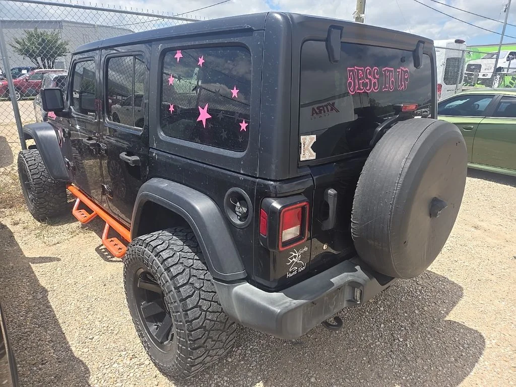 Used 2019 Black Jeep Unlimited Sport S image 5