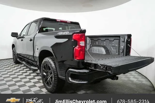 New 2026 Black Chevrolet RST image 28