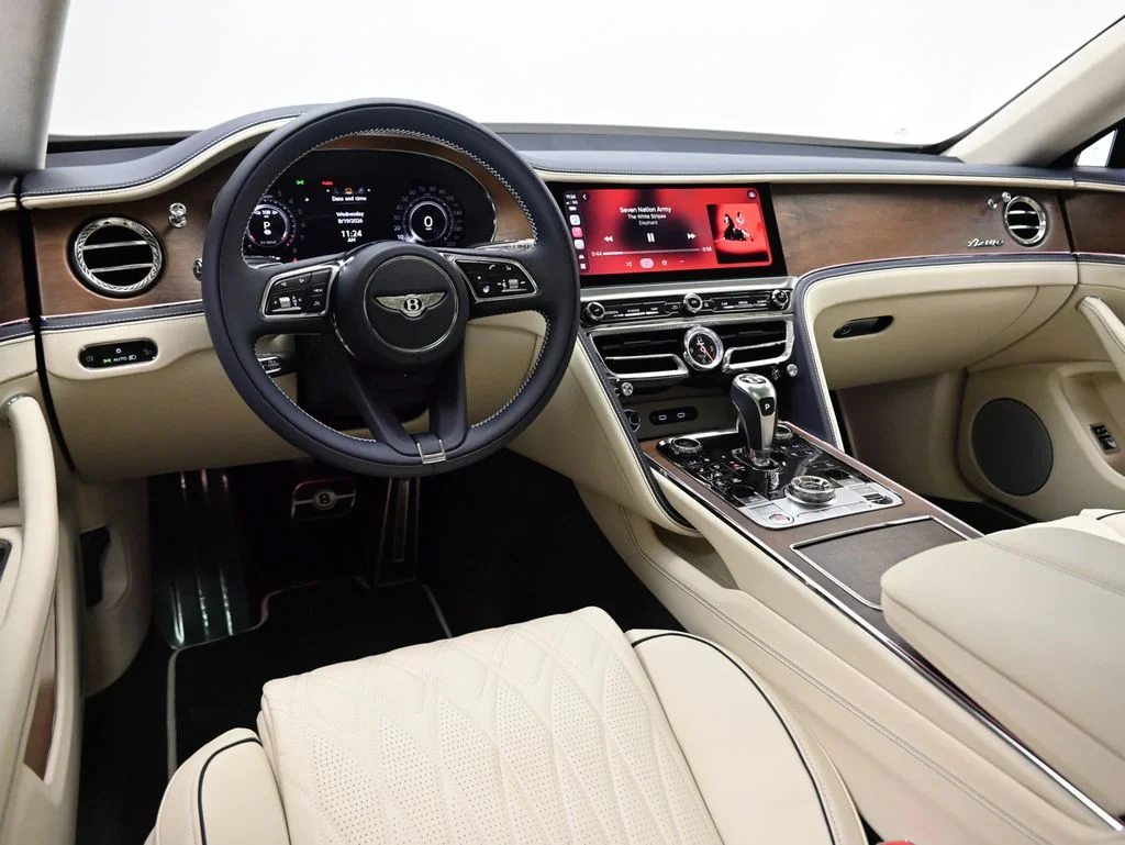 New 2026 Dark Sapphire Bentley  image 18