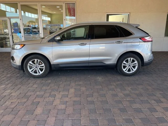 2020 Ford Edge SEL - Photo 2