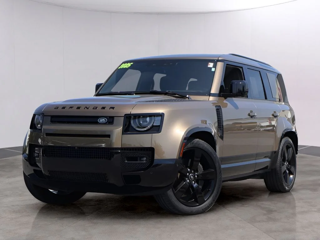 Certified Used 2025 Gondwana Stone Metallic Land Rover X-Dynamic SE image 1